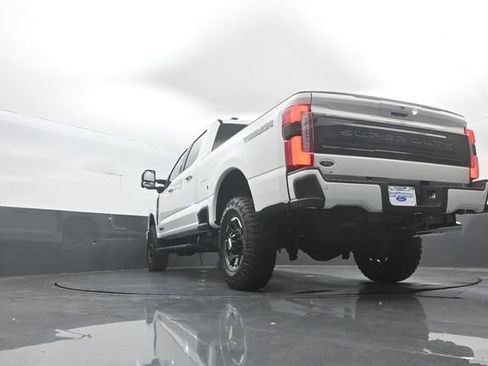 New 2026 Ford F350 Platinum w/ Tremor Off-Road Package AWD/4WD image 32