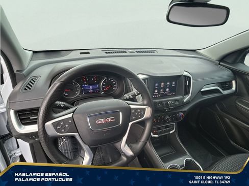 Used 2023 GMC Terrain SLE w/ Driver Convenience Package FWD image 19