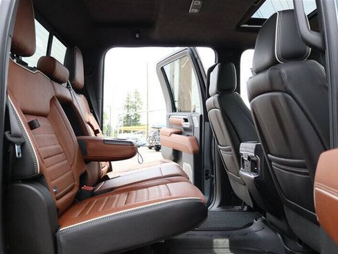 Used 2024 GMC Sierra 2500 Denali Ultimate AWD/4WD image 31