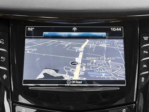 Used 2017 Cadillac Escalade Luxury image 24