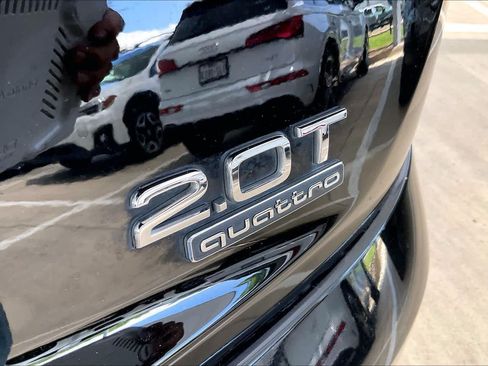 Used 2018 Audi Q3 2.0T Premium Plus w/ Premium Plus Package AWD/4WD image 10