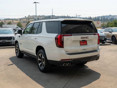 New 2026 GMC Yukon AT4 Ultimate AWD/4WD image 5