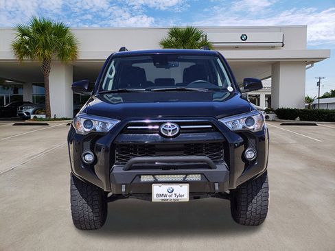 Used 2021 Toyota 4Runner SR5 AWD/4WD image 2