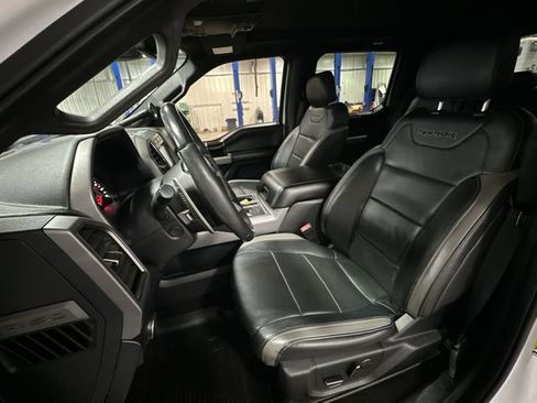 Used 2018 Ford F150 Raptor w/ Equipment Group 802A Luxury image 17