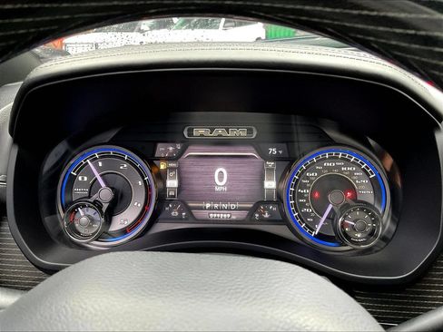 Used 2022 RAM 2500 Limited AWD/4WD image 13