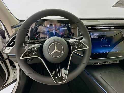 New 2026 Mercedes-Benz E 450 4MATIC All-Terrain Wagon image 12