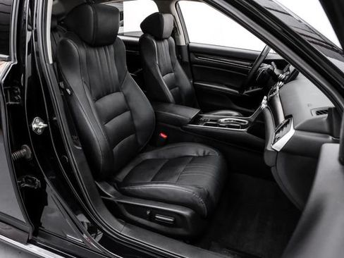 Used 2018 Honda Accord EX-L image 42