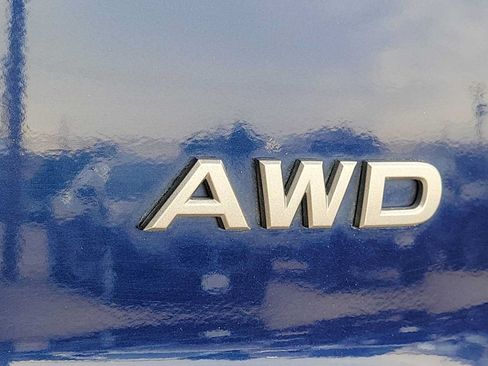 Used 2025 Nissan Rogue SV AWD/4WD image 11