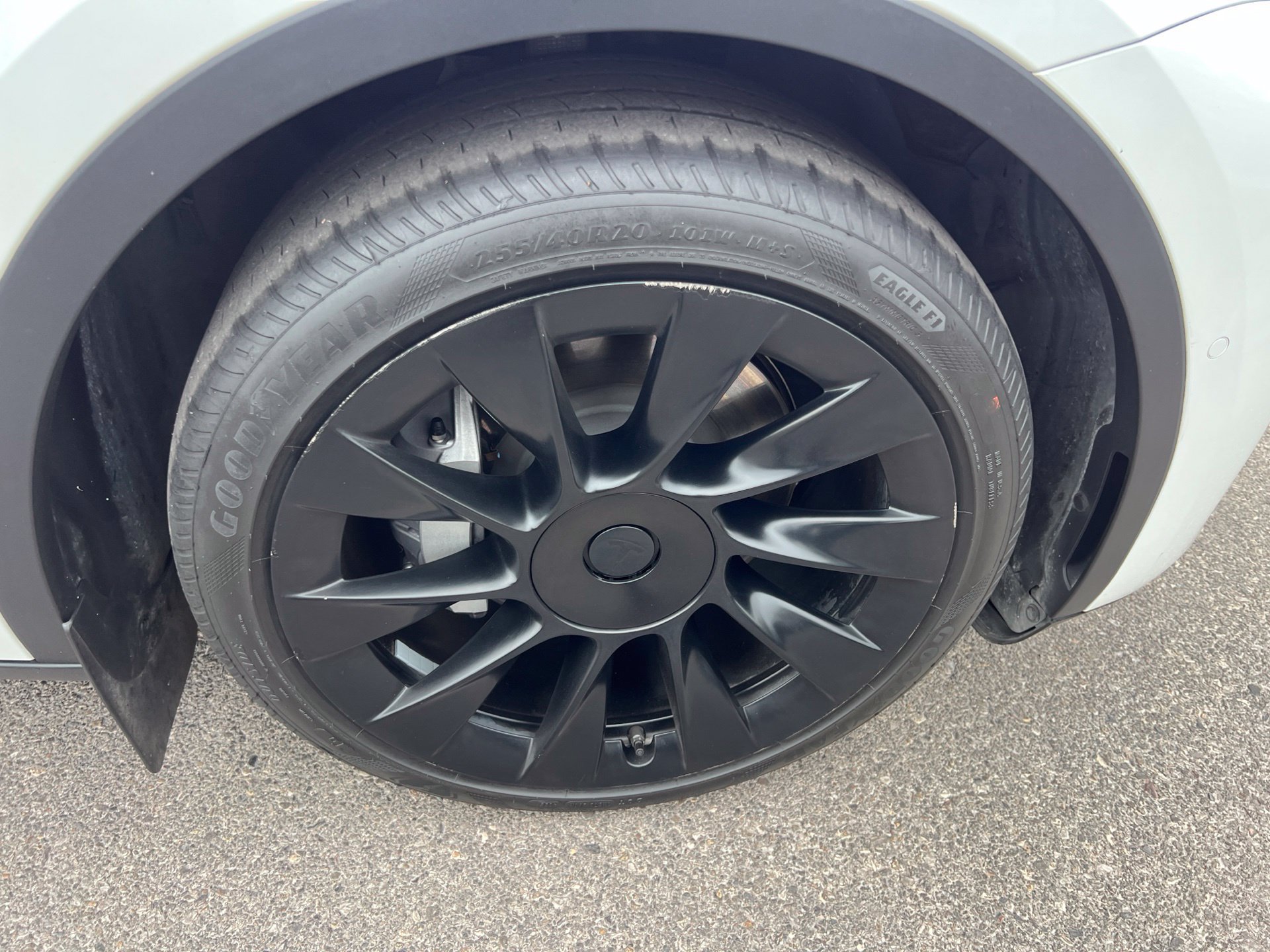 Used 2021 Tesla Model Y Long Range AWD/4WD image 13