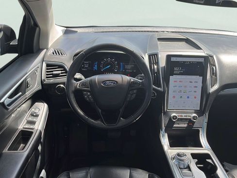 Used 2022 Ford Edge Titanium w/ Equipment Group 301A AWD/4WD image 19