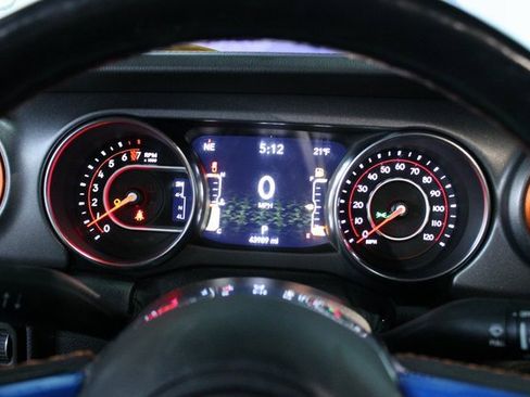 Used 2021 Jeep Gladiator Mojave w/ Uconnect 4C Nav & Sound Group image 16