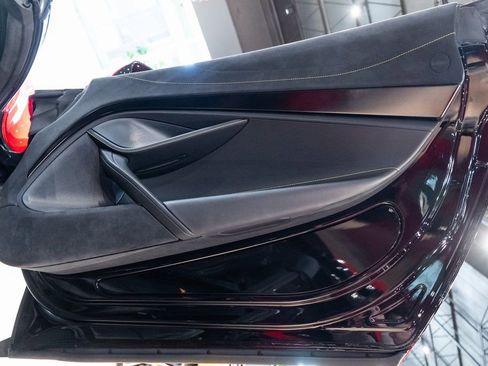 Used 2022 McLaren 720S Spider RWD image 29