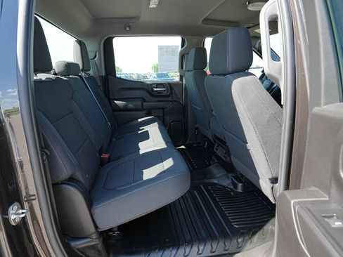 Used 2021 Chevrolet Silverado 1500 W/T w/ Z71 Off-Road Package AWD/4WD image 19