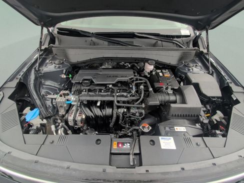 Used 2025 Hyundai Kona SEL FWD image 10