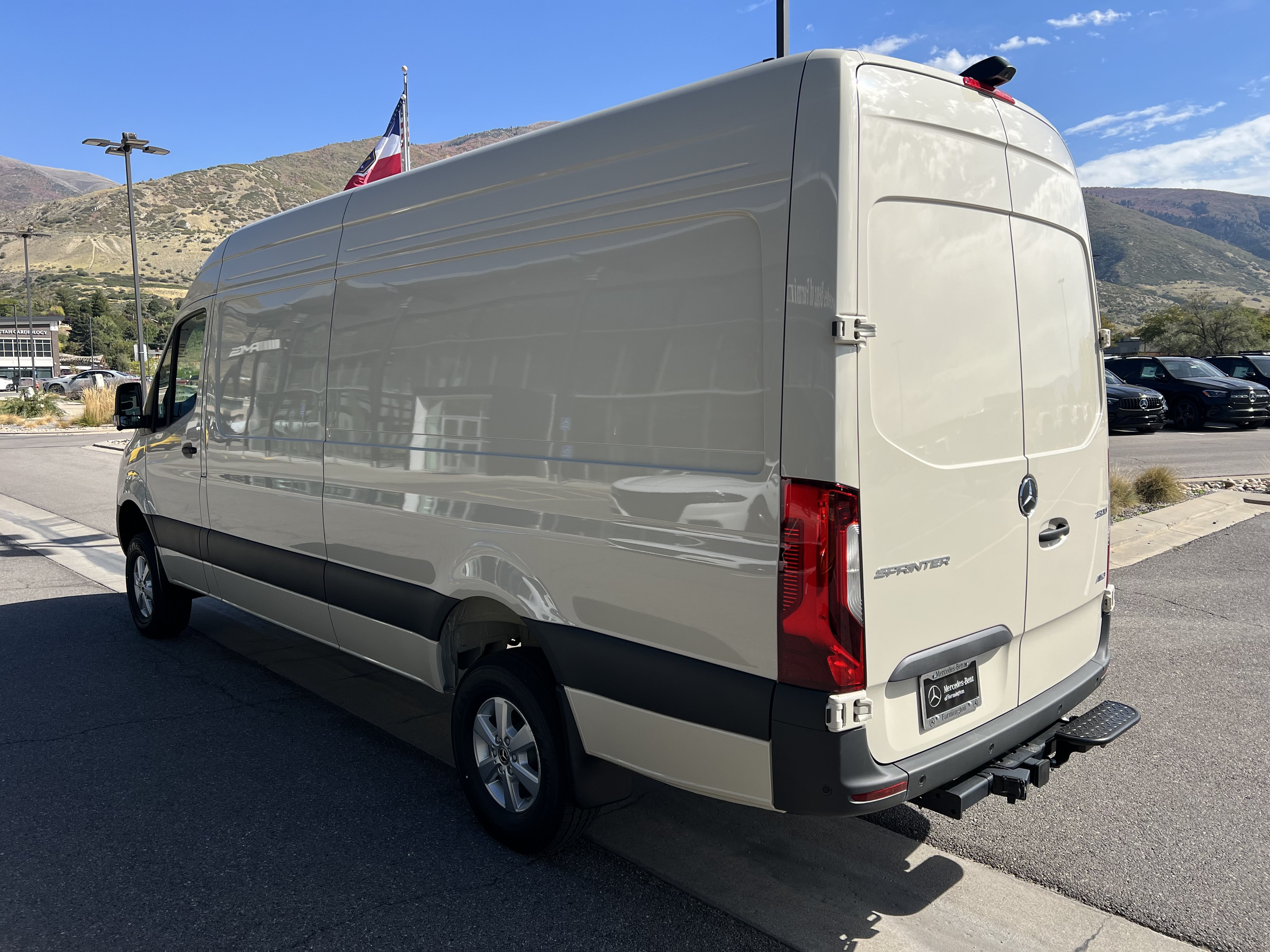 New 2026 Mercedes-Benz Sprinter 2500 image 10