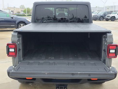 Used 2020 Jeep Gladiator Mojave image 5
