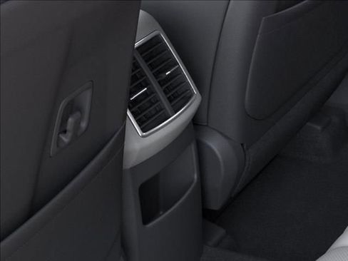 New 2025 Kia Sportage EX image 26