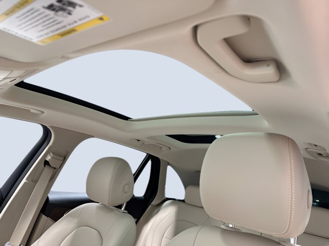 Certified 2022 Mercedes-Benz GLC 300 4MATIC image 29