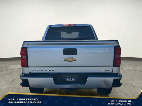Used 2019 Chevrolet Silverado 1500 Custom w/ Custom Convenience Package AWD/4WD image 5