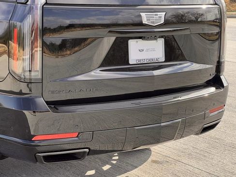 Certified 2026 Cadillac Escalade Platinum Sport w/ LPO, ONYX Package image 8