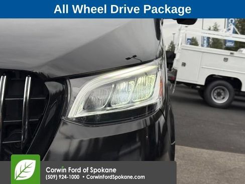Used 2025 Mercedes-Benz Sprinter 2500 image 8