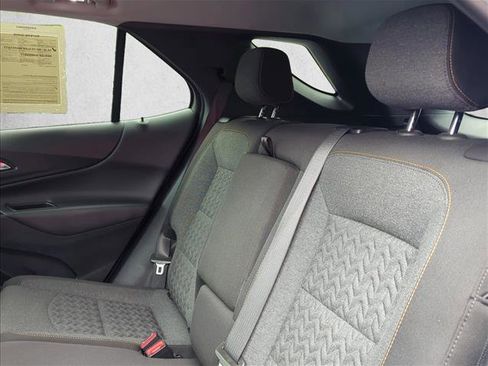 Used 2024 Chevrolet Equinox LT image 19