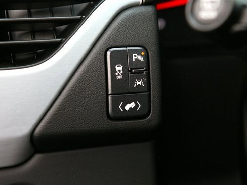 Used 2020 GMC Yukon SLT image 14