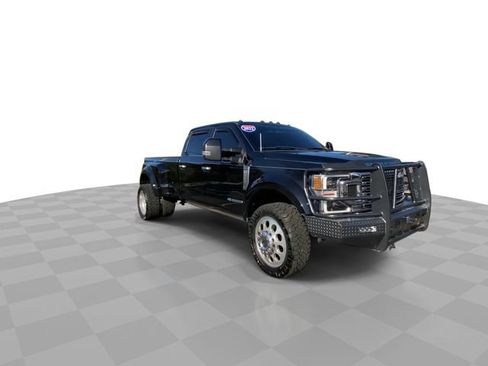 Used 2022 Ford F450 Limited w/ FX4 Off-Road Package AWD/4WD image 4