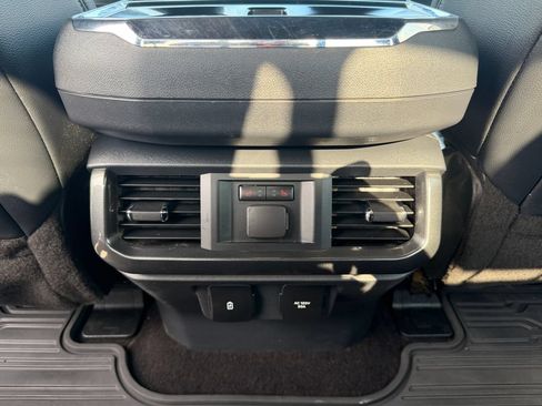 Used 2021 Ford F150 Lariat w/ Equipment Group 502A High AWD/4WD image 44