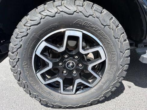 Certified 2023 Ford Bronco Outer Banks AWD/4WD image 9