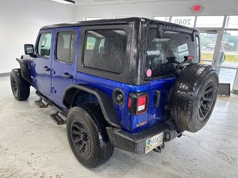 Used 2019 Jeep Wrangler Unlimited Sport S AWD/4WD image 7