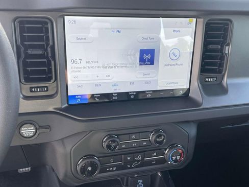 New 2025 Ford Bronco 4-Door image 8