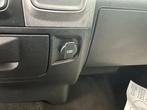 Used 2016 RAM 1500 Express RWD image 45