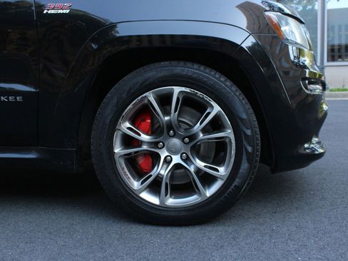 Used 2012 Jeep Grand Cherokee SRT8 AWD/4WD image 4