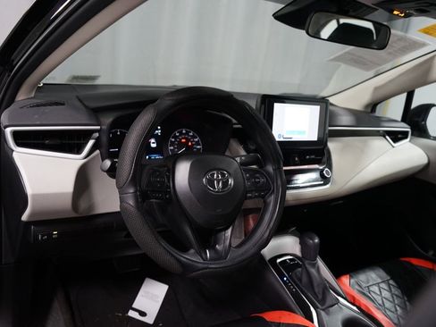 Certified 2025 Toyota Corolla LE image 7