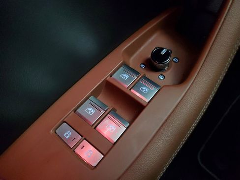 Used 2021 Audi A6 Premium Plus w/ Premium Plus Package image 16