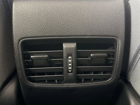 Certified 2026 Toyota Corolla Cross SE image 34