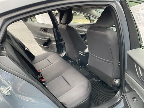 Certified 2023 Toyota Prius LE AWD/4WD image 15