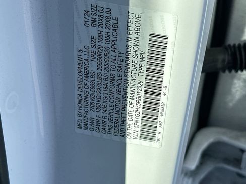 Used 2024 Honda Pilot Touring image 35