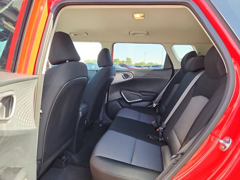 Used 2024 Kia Soul LX w/ Option Group 015 FWD image 12