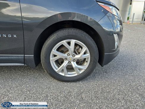 Used 2018 Chevrolet Equinox LT w/ Sun & Infotainment Package AWD/4WD image 16