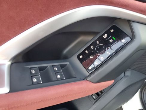 New 2025 Audi SQ5 Premium Plus image 19