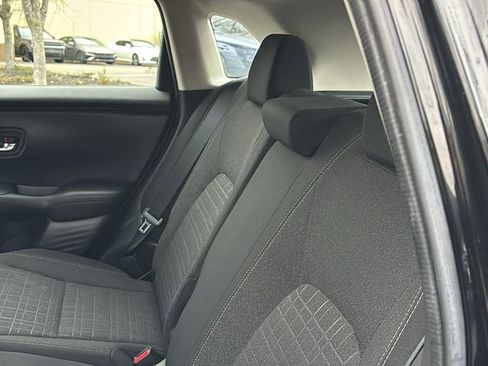 Used 2023 Honda HR-V LX image 30