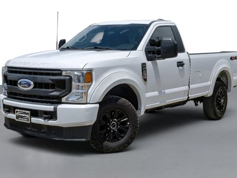 Used 2021 Ford F250 XL w/ Power Equipment Group AWD/4WD image 4
