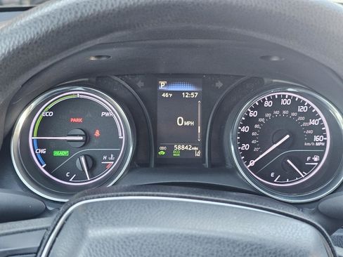 Used 2020 Toyota Camry LE image 22