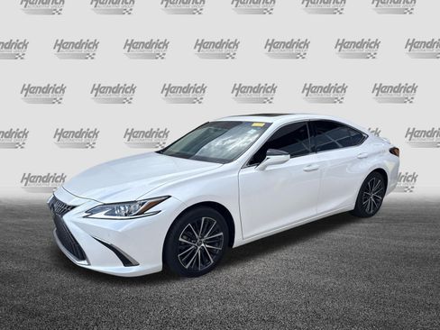 Used 2024 Lexus ES 300h w/ Premium Package FWD image 5