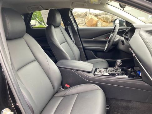 Certified 2024 MAZDA CX-30 AWD 2.5 S w/ Select Sport Pkg image 11