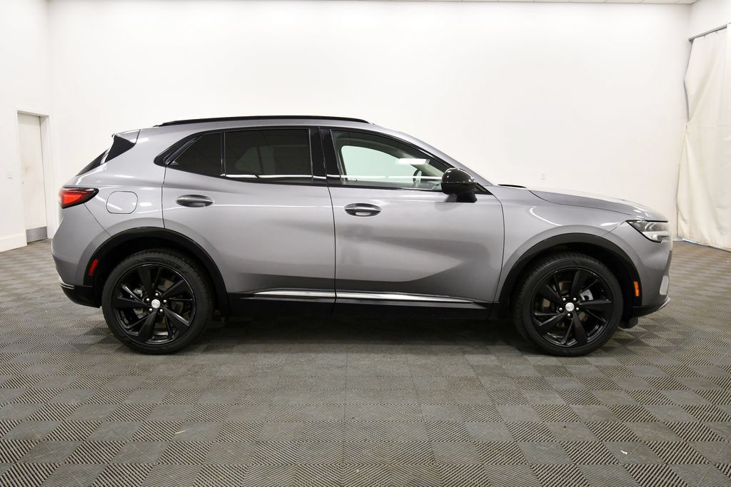 Used 2021 Buick Envision Essence w/ Technology Package I AWD/4WD image 9