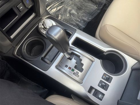 Used 2023 Toyota 4Runner SR5 Premium image 22