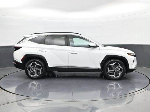 Certified 2024 Hyundai Tucson SEL w/ Convenience Package AWD/4WD image 4